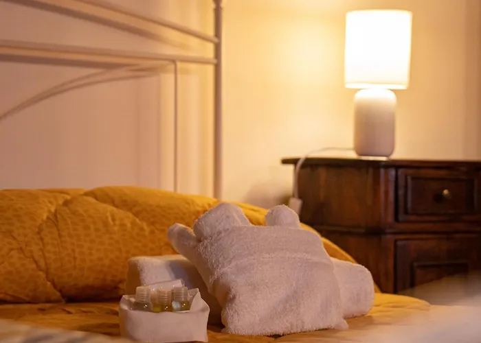 Gran Caffe Bed לינה וארוחת בוקר קסטרווילארי